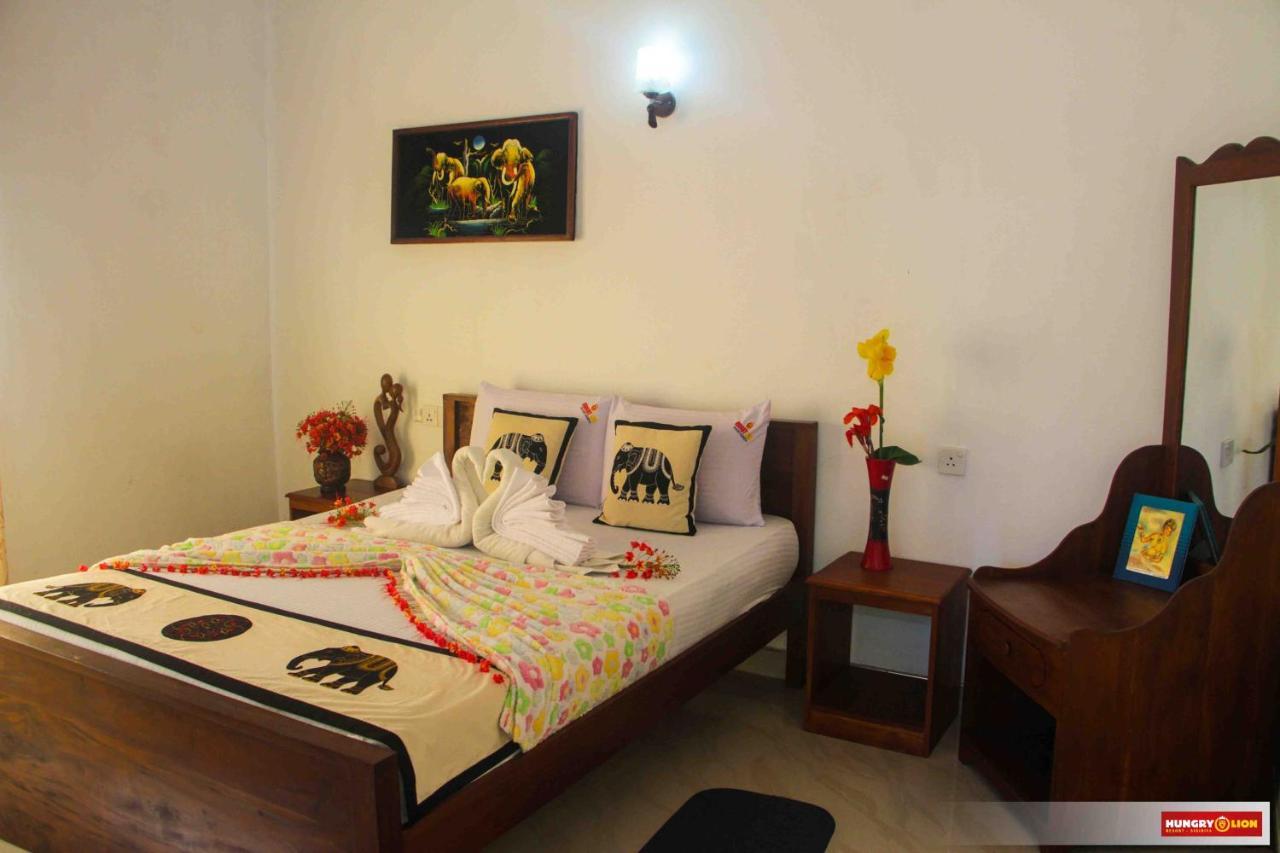 Hotel Hungry Lion Sigiriya Exterior foto